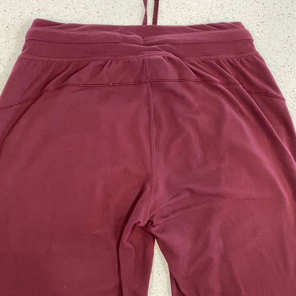 Lululemon Ready To Rulu Pant *Updated* Garnet - Picture 7 of 11